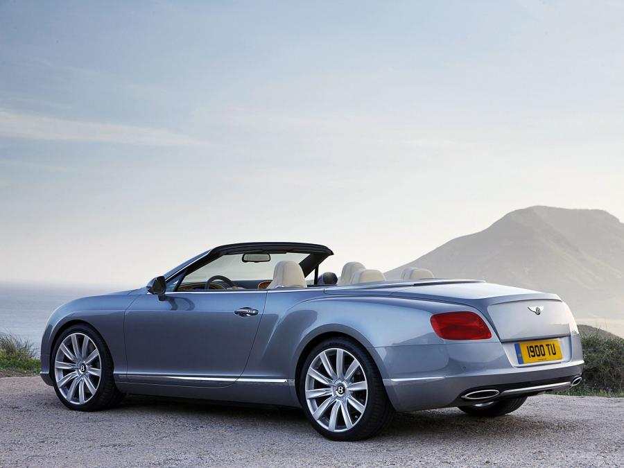  Bentley Continental GTC 2011 года  (фото 150 из 167)